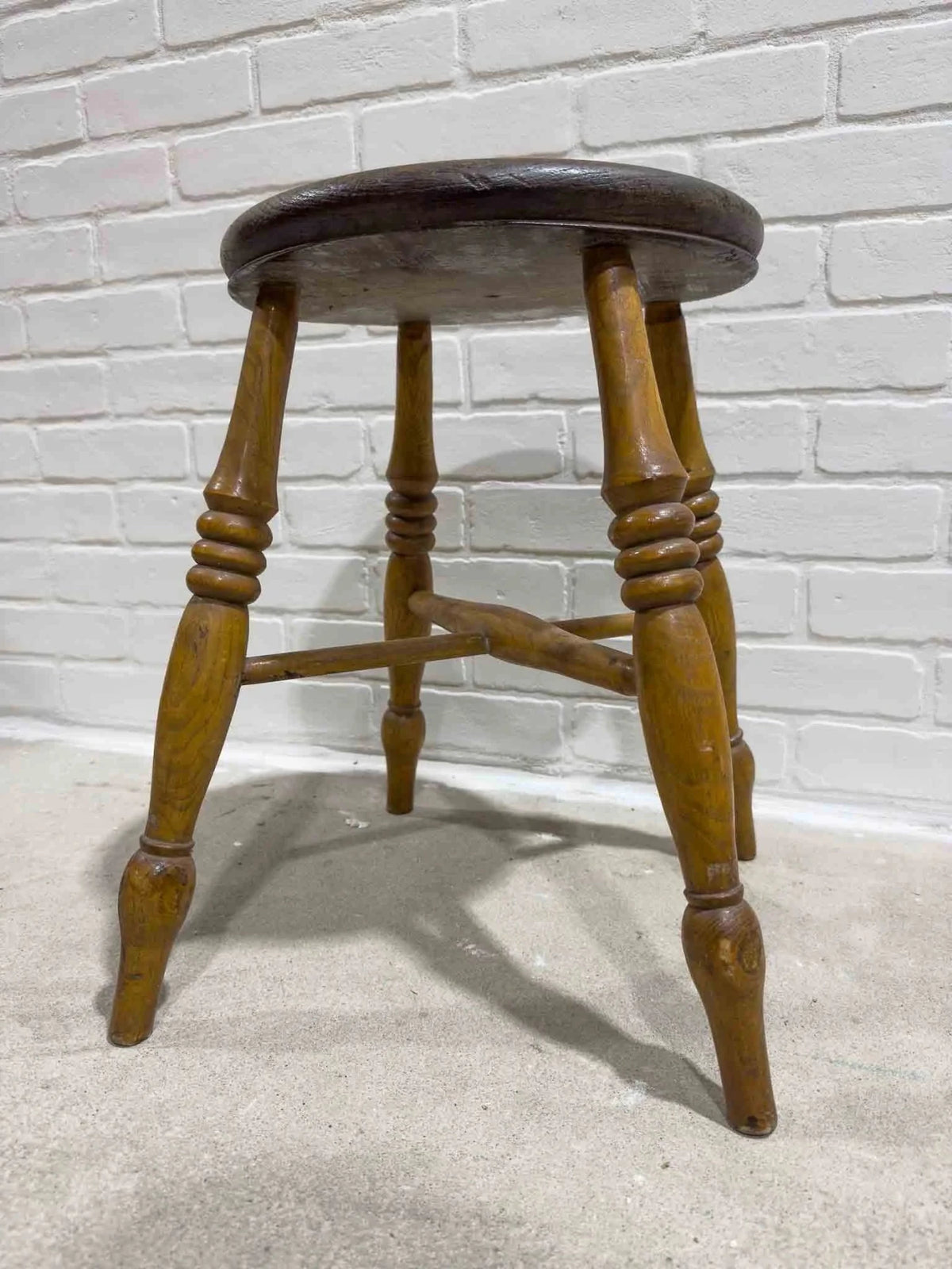 English antique stool 3 - House on Horizon