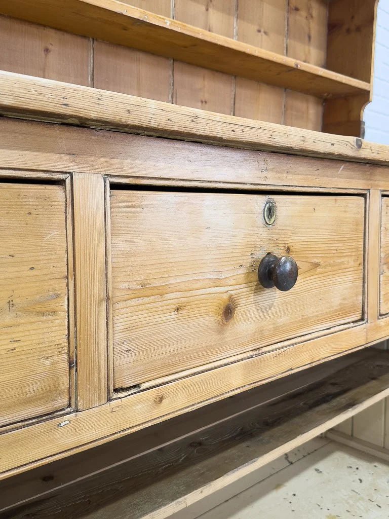 English kitchen dresser with pot board base - House on Horizon
