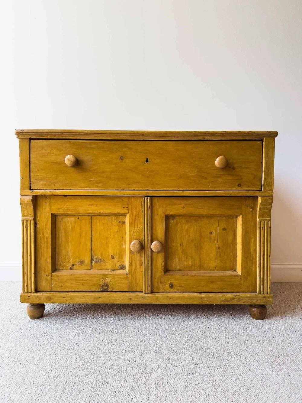 English pine antique sideboard - House on Horizon