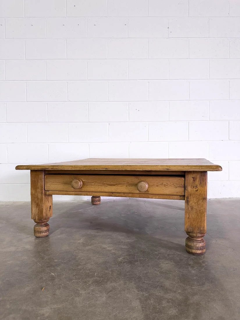 English pine coffee table with a drawer - House on Horizon