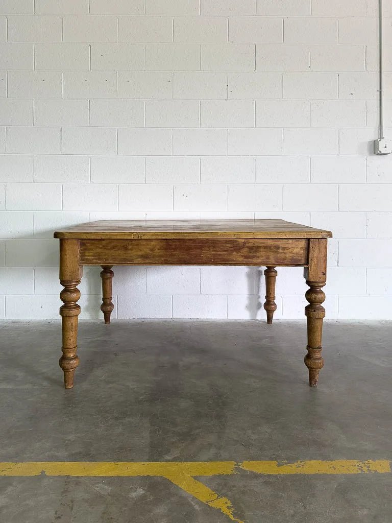 English pine kitchen or dining table - House on Horizon