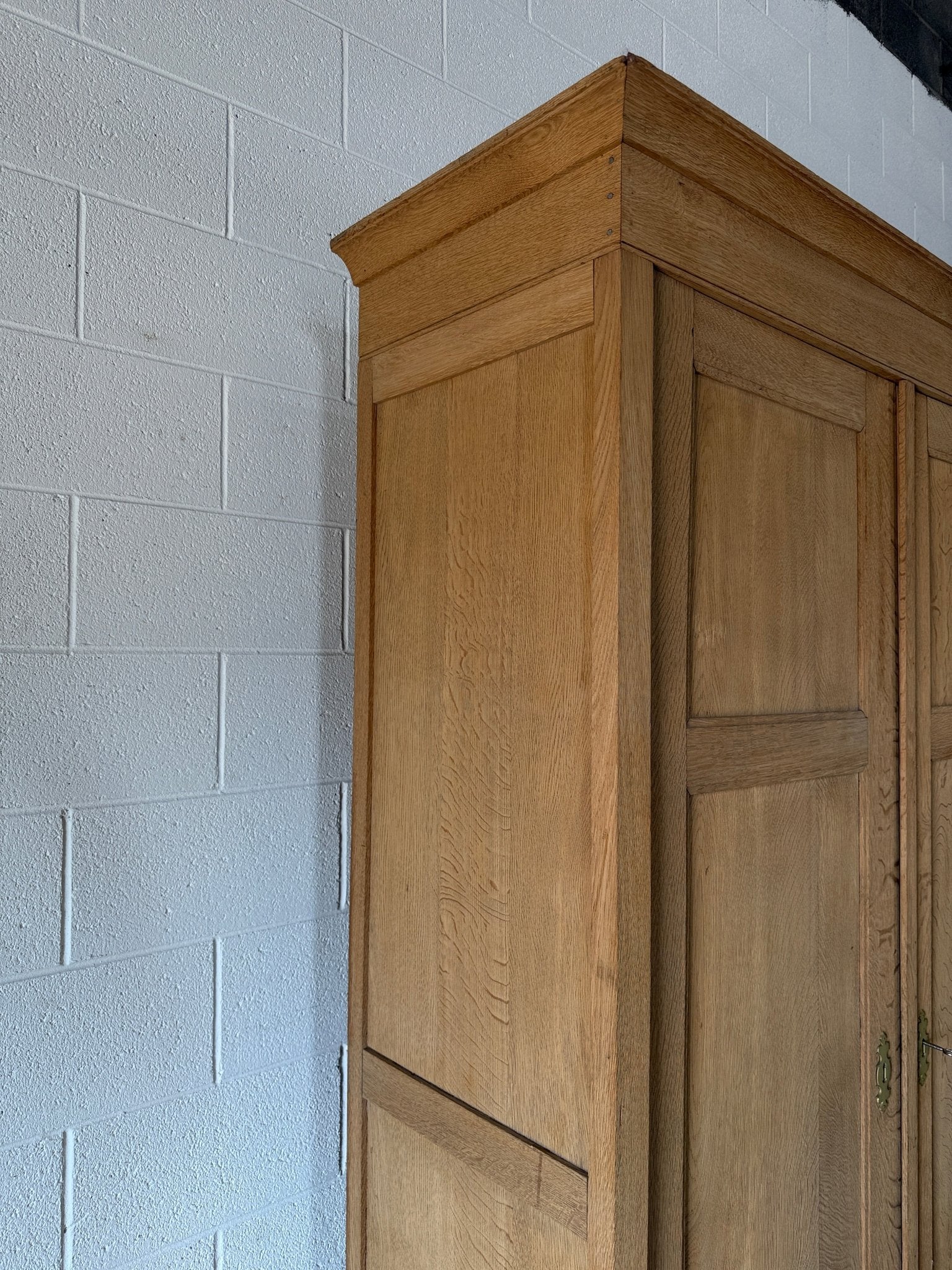 European Antique Light Oak Wardrobe - House on Horizon