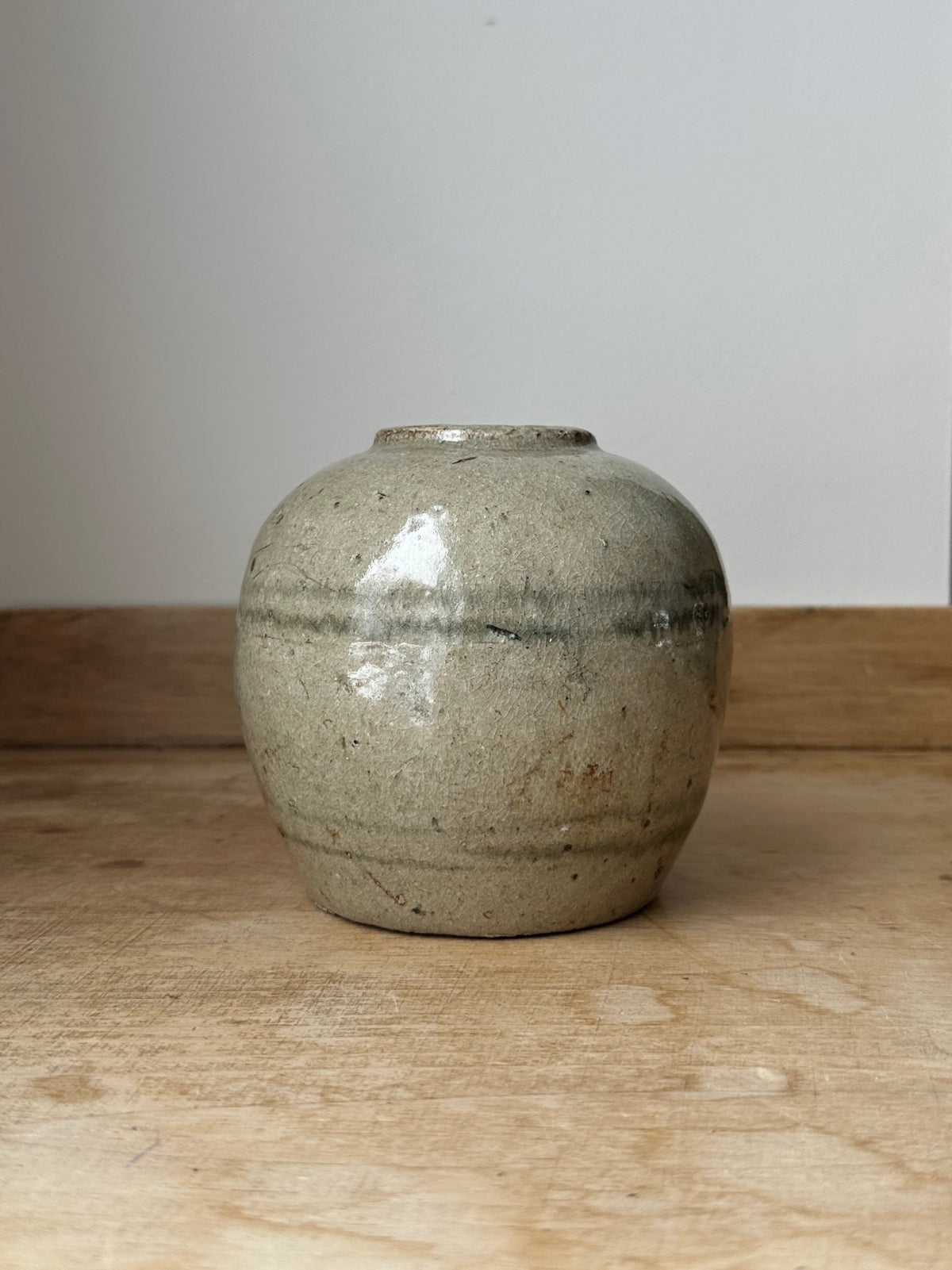 Ginger jar - House on Horizon