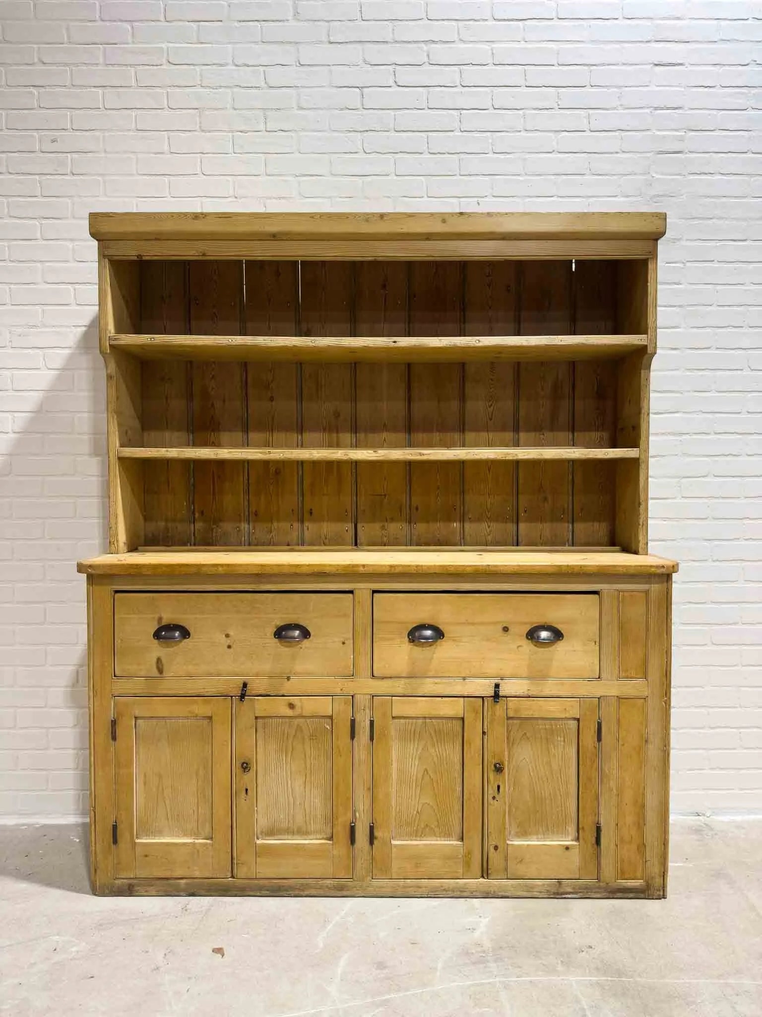 Victorian pine kitchen dresser