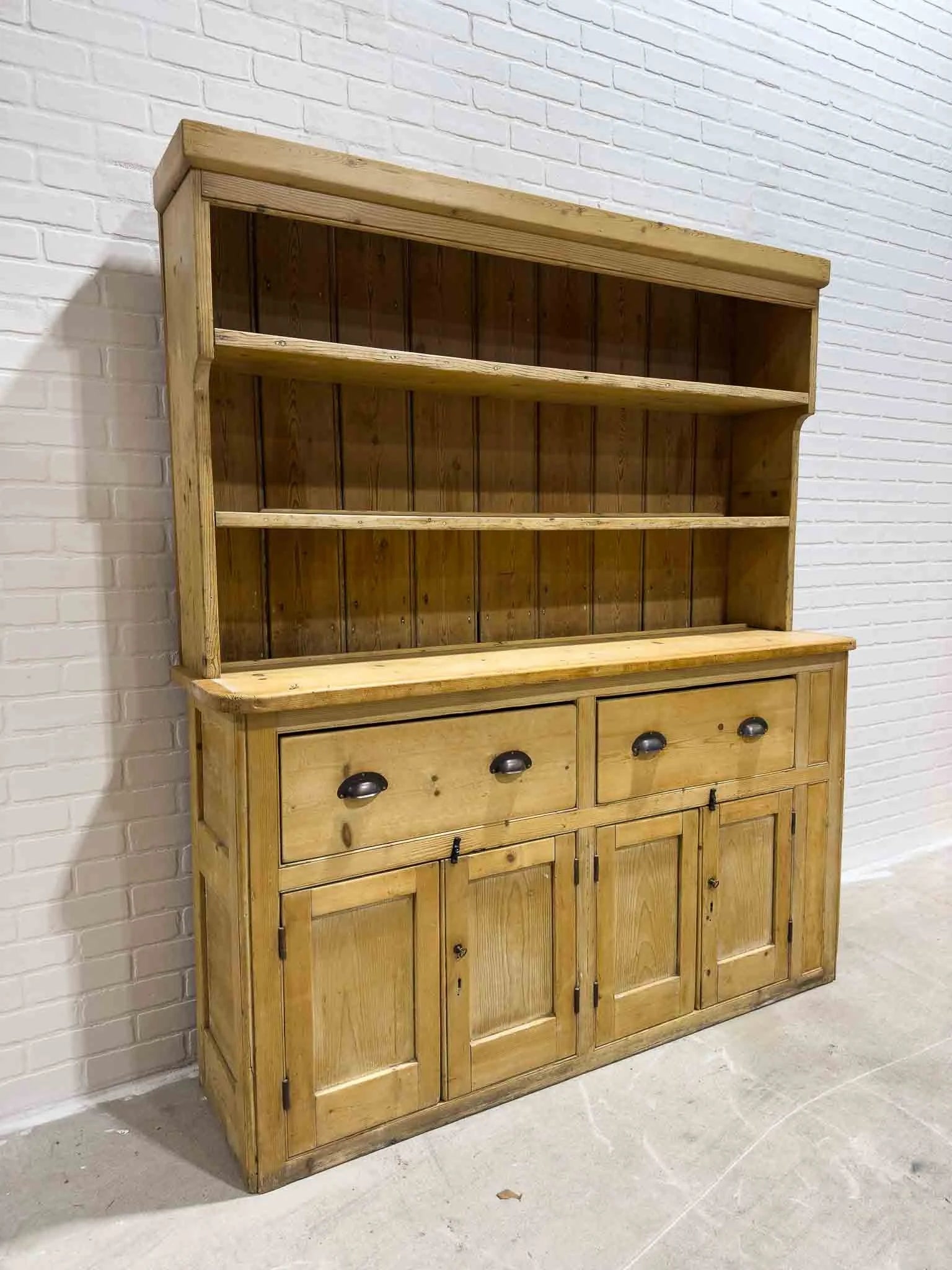 Victorian pine kitchen dresser