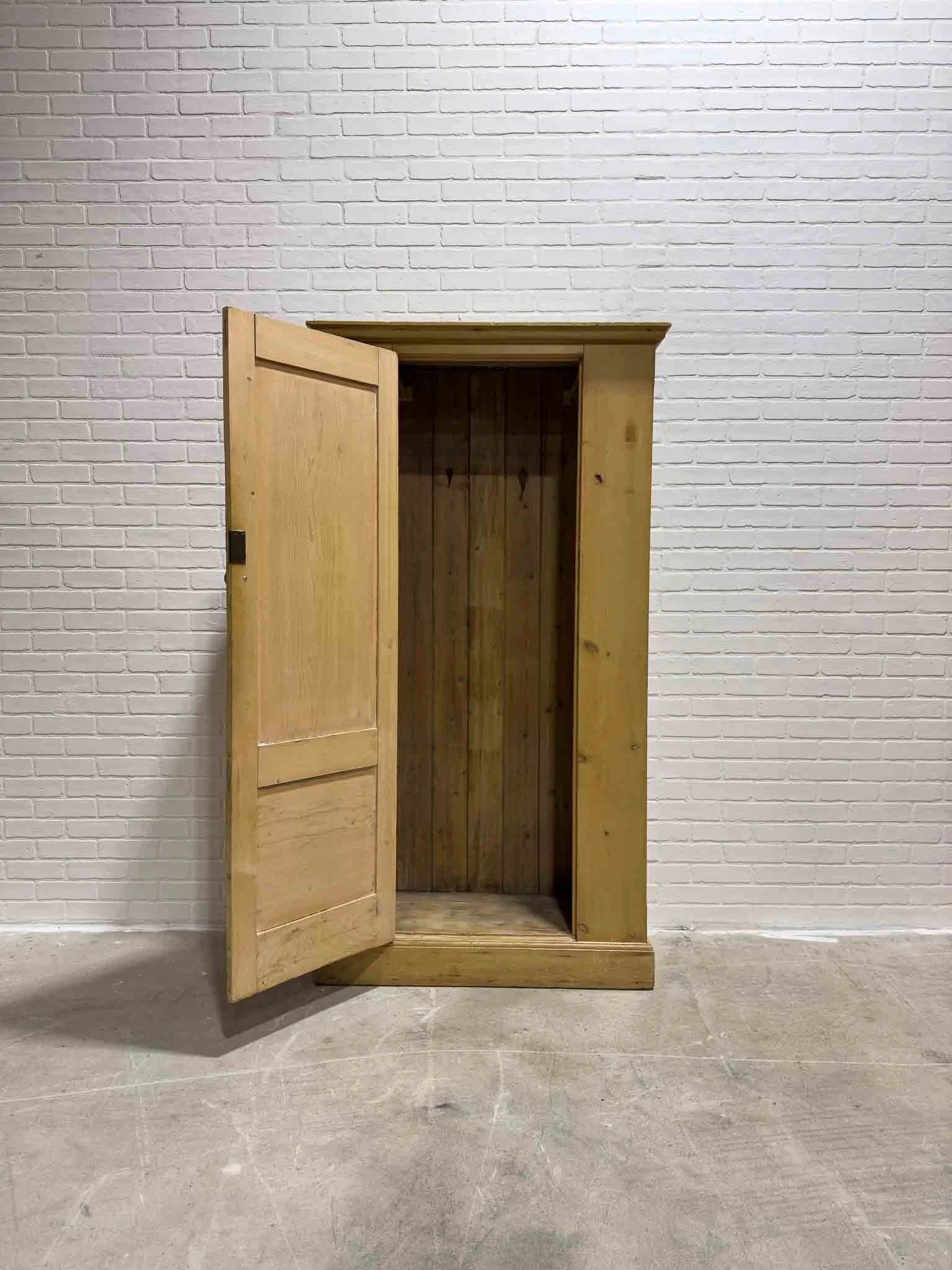 Victorian pine wardrobe