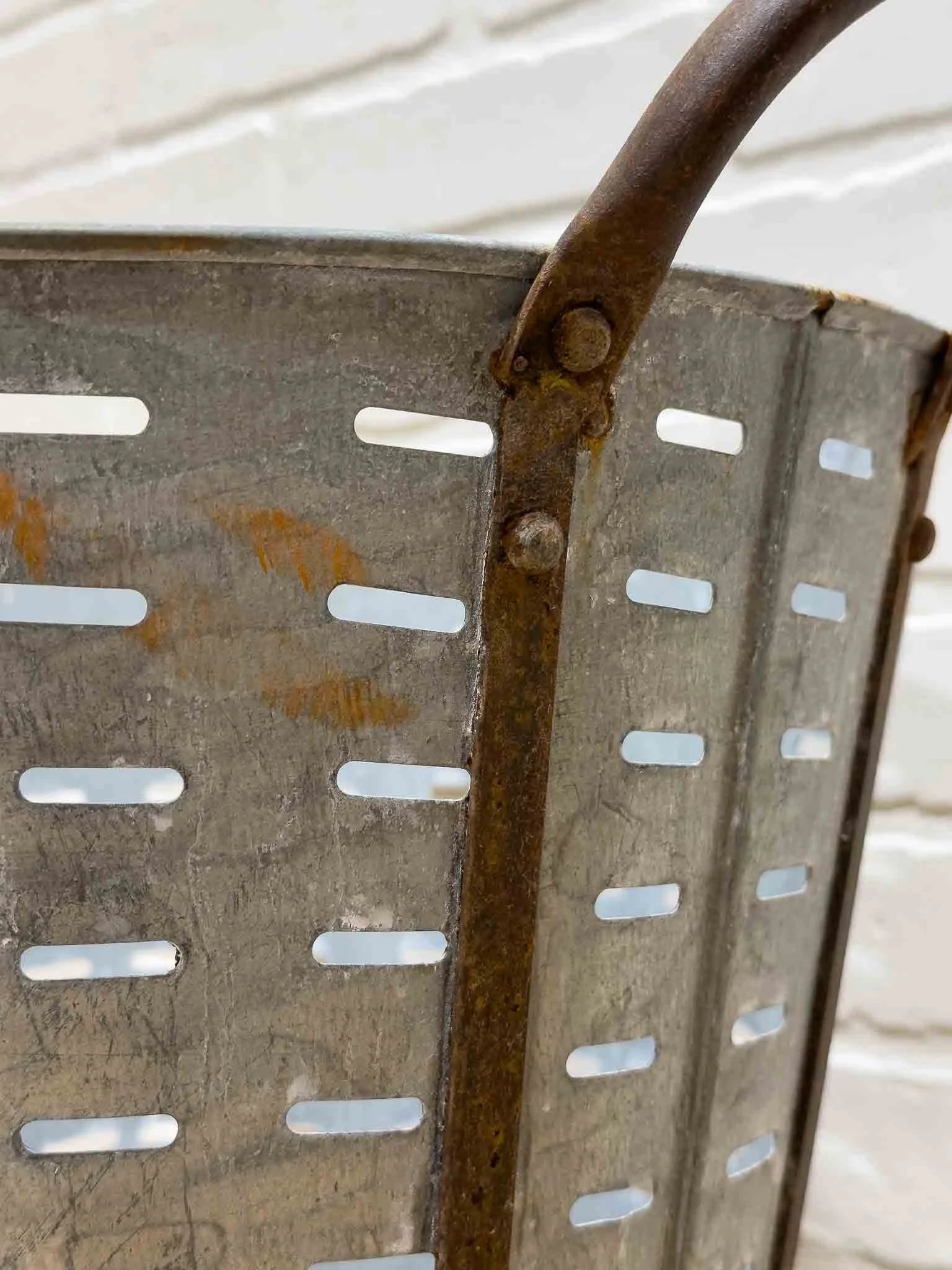 Metal olive basket