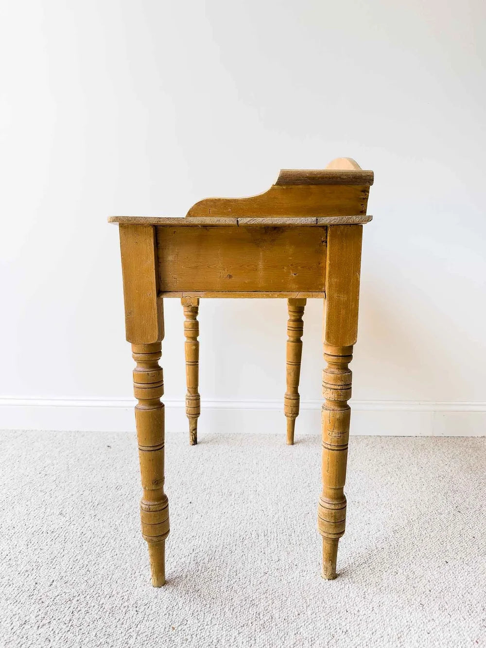 Victorian pine washstand