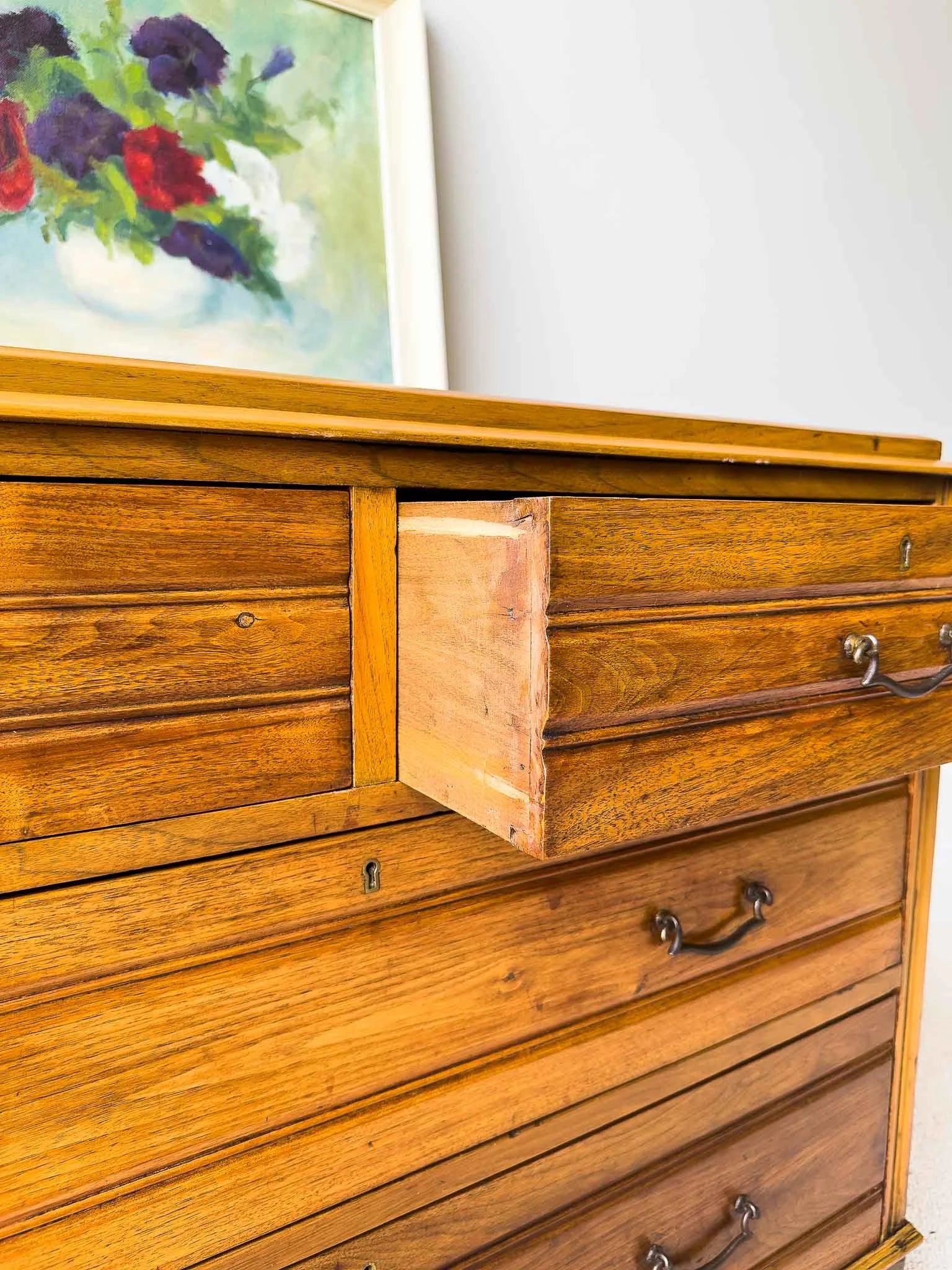 Small edwardian set of drawers