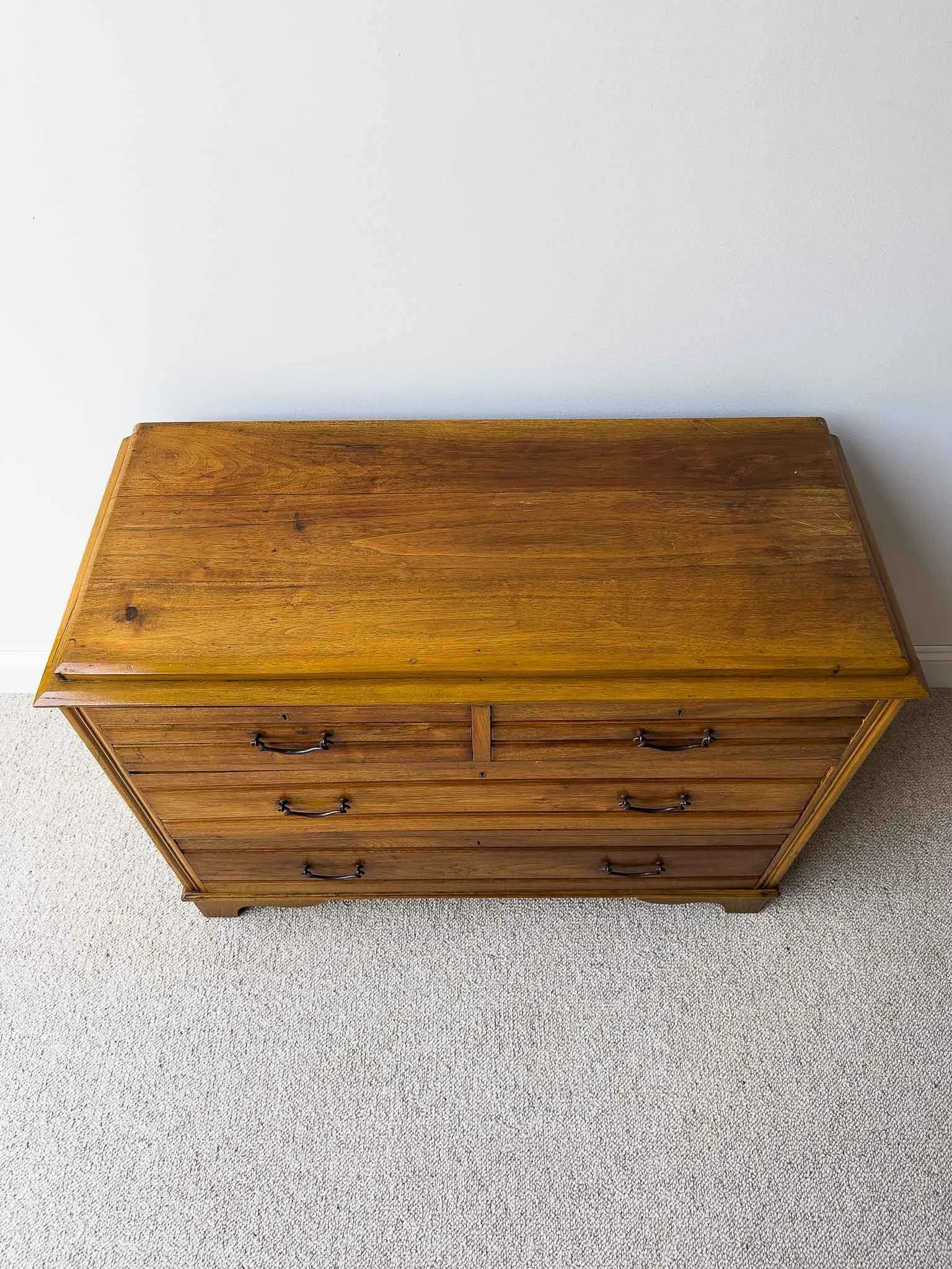 Small edwardian set of drawers