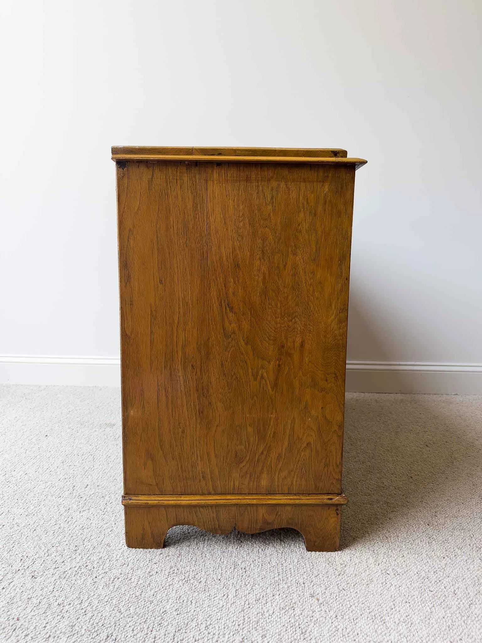Small edwardian set of drawers