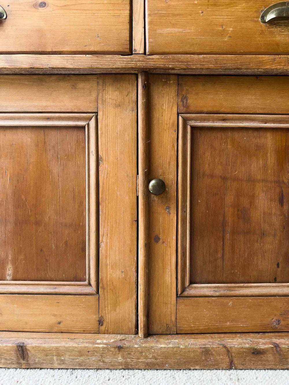 English kitchen dresser