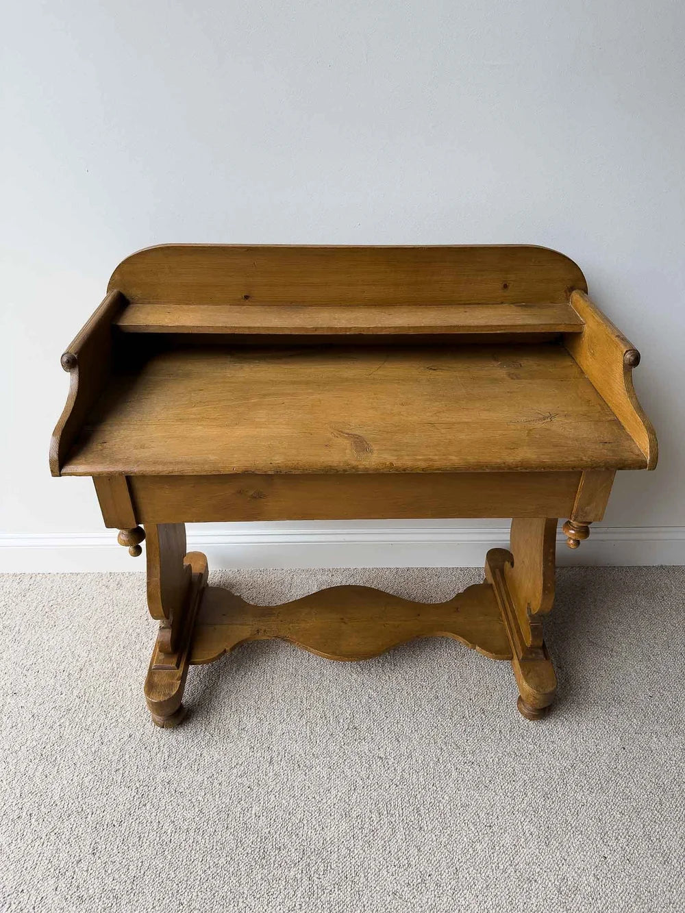 Victorian pine washstand