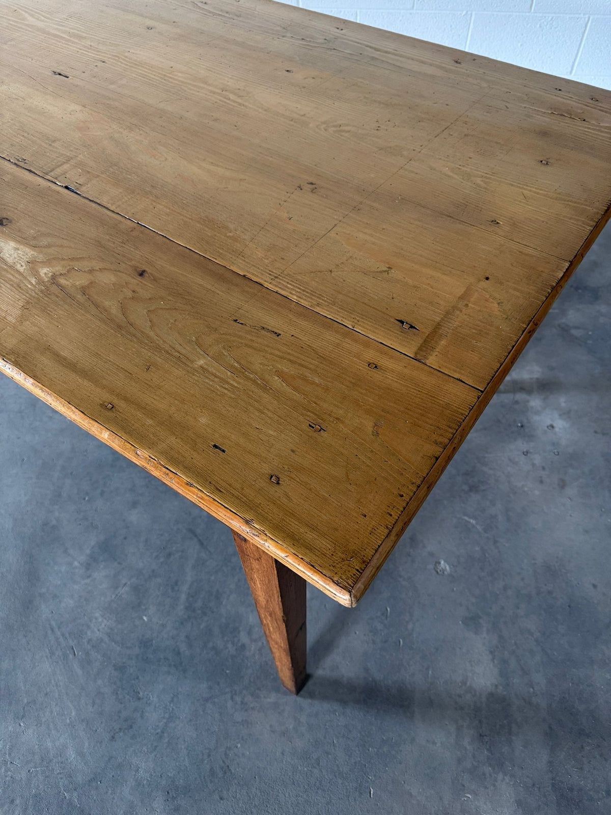 Incredible antique pine and fruitwood dining table with tapered legs - House on Horizon