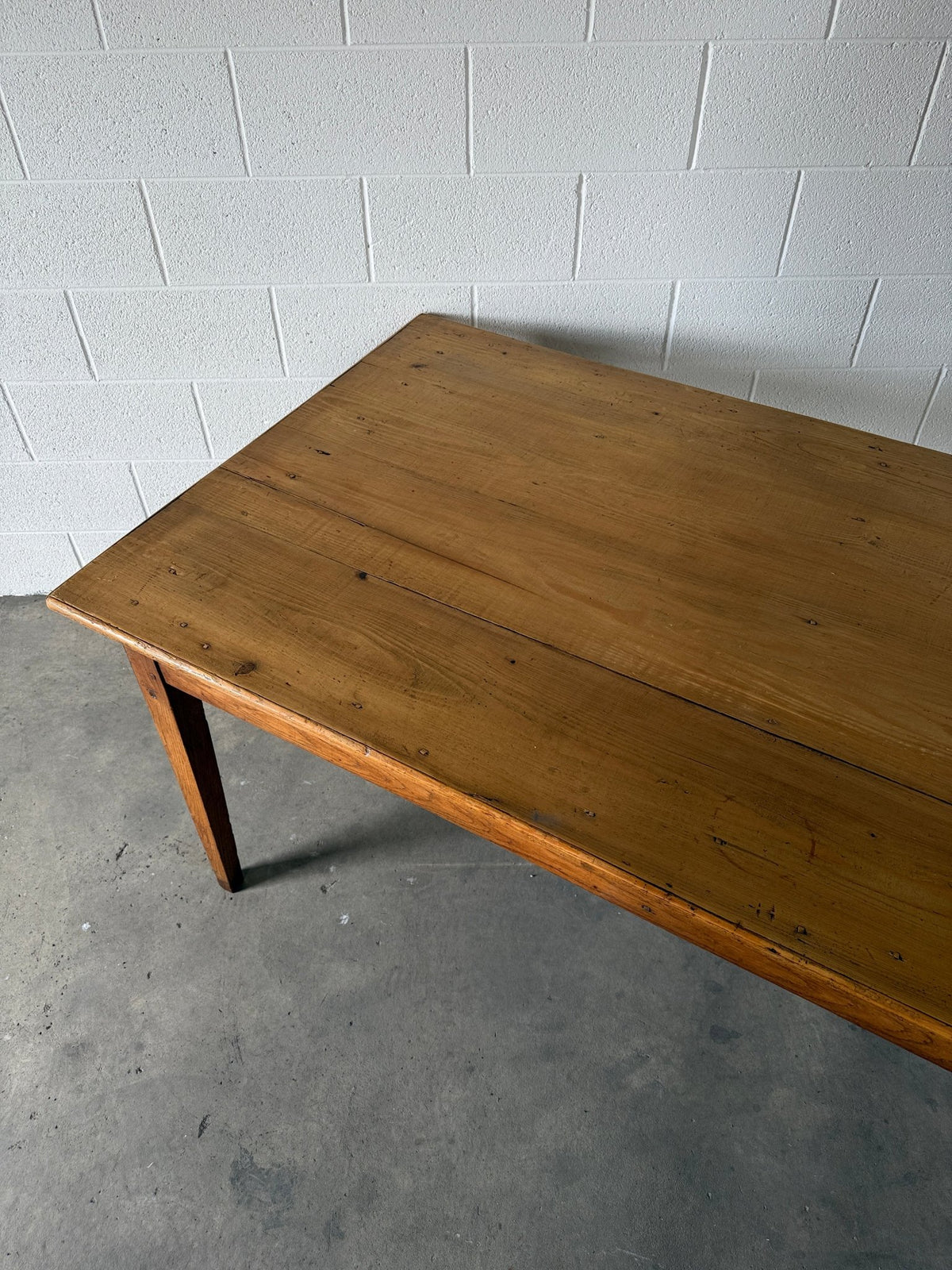 Incredible antique pine and fruitwood dining table with tapered legs - House on Horizon