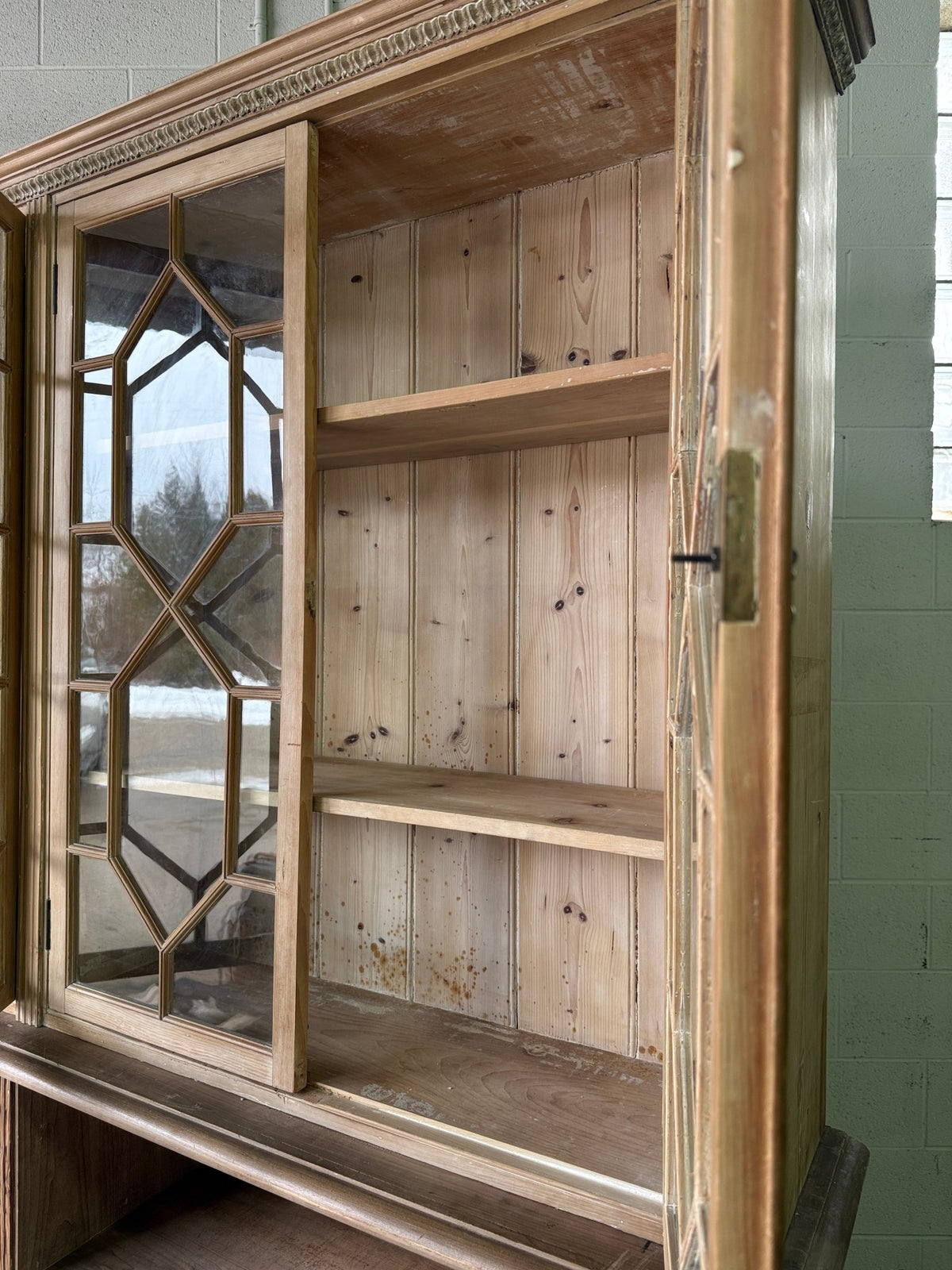 Incredible astragal glazed bookcase - House on Horizon