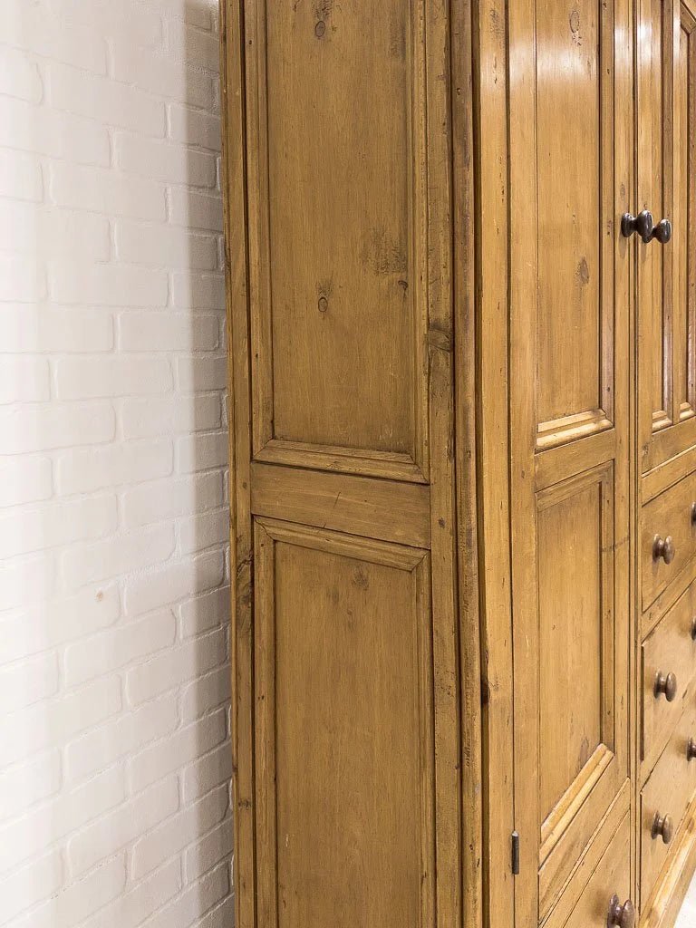 Large Victorian pine housekeepers cupboard - House on Horizon