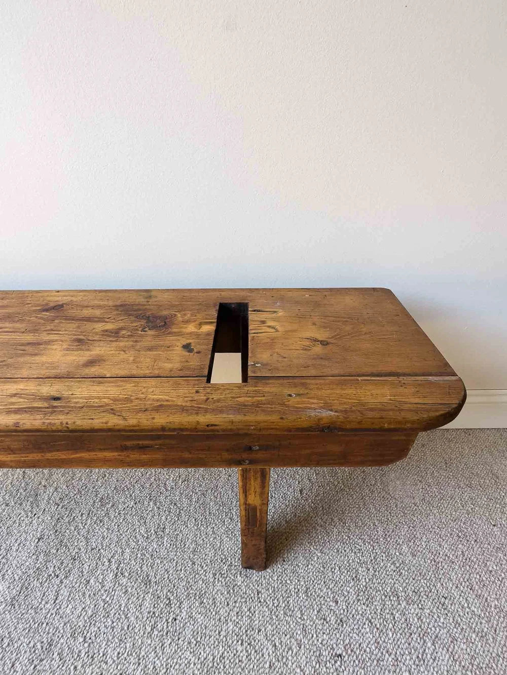 Long pine English school bench - House on Horizon