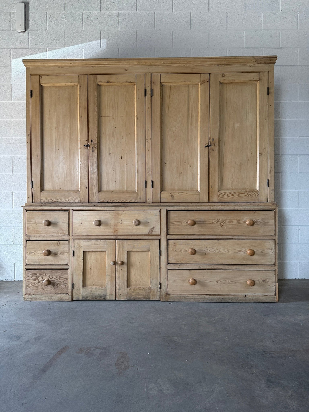 Massive Victorian housekeepers cupboard - House on Horizon