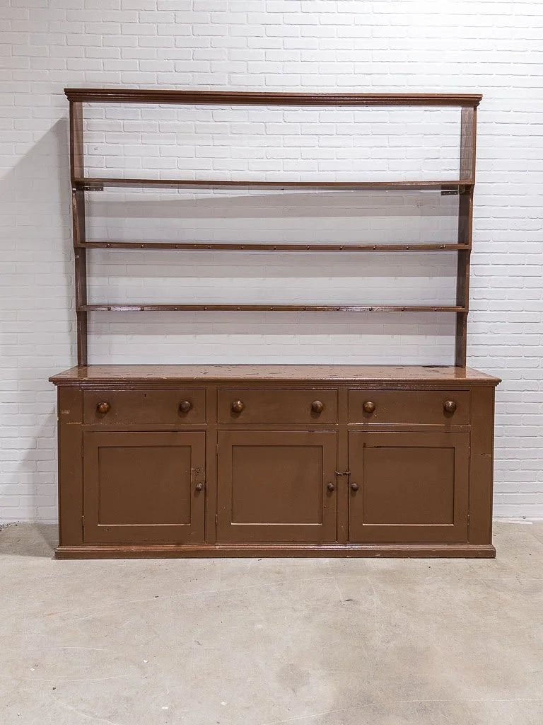 Monumental English kitchen dresser in original paint - House on Horizon
