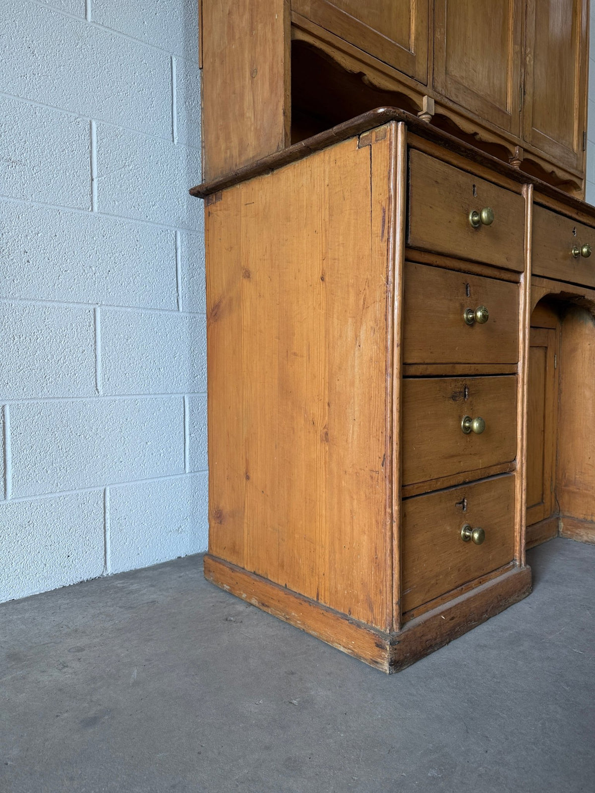 Scalloped English pine housekeeper’s cupboard - House on Horizon