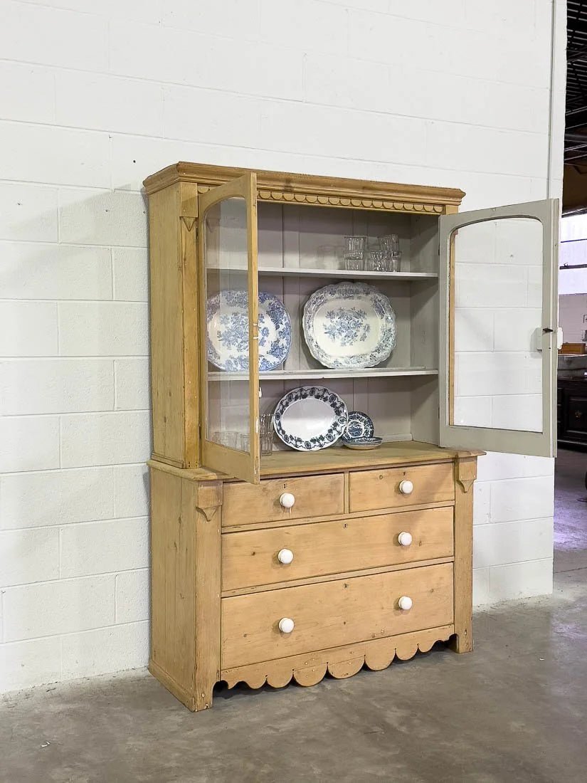 Scalloped English pine hutch - House on Horizon