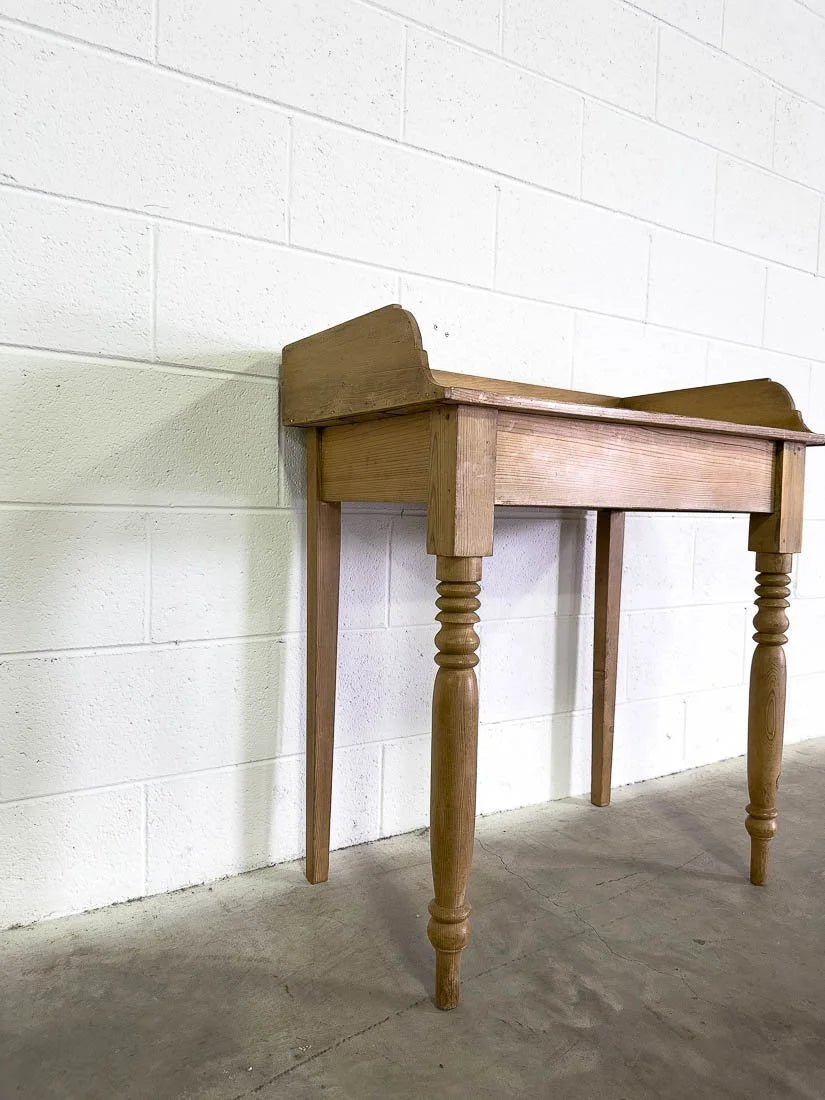 Small antique pine table or nightstand with turned legs - House on Horizon