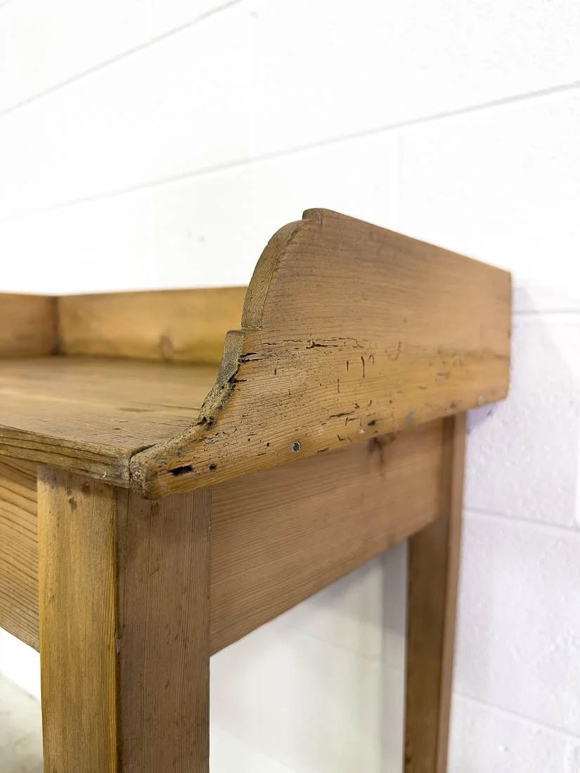 Small antique pine table or nightstand with turned legs - House on Horizon