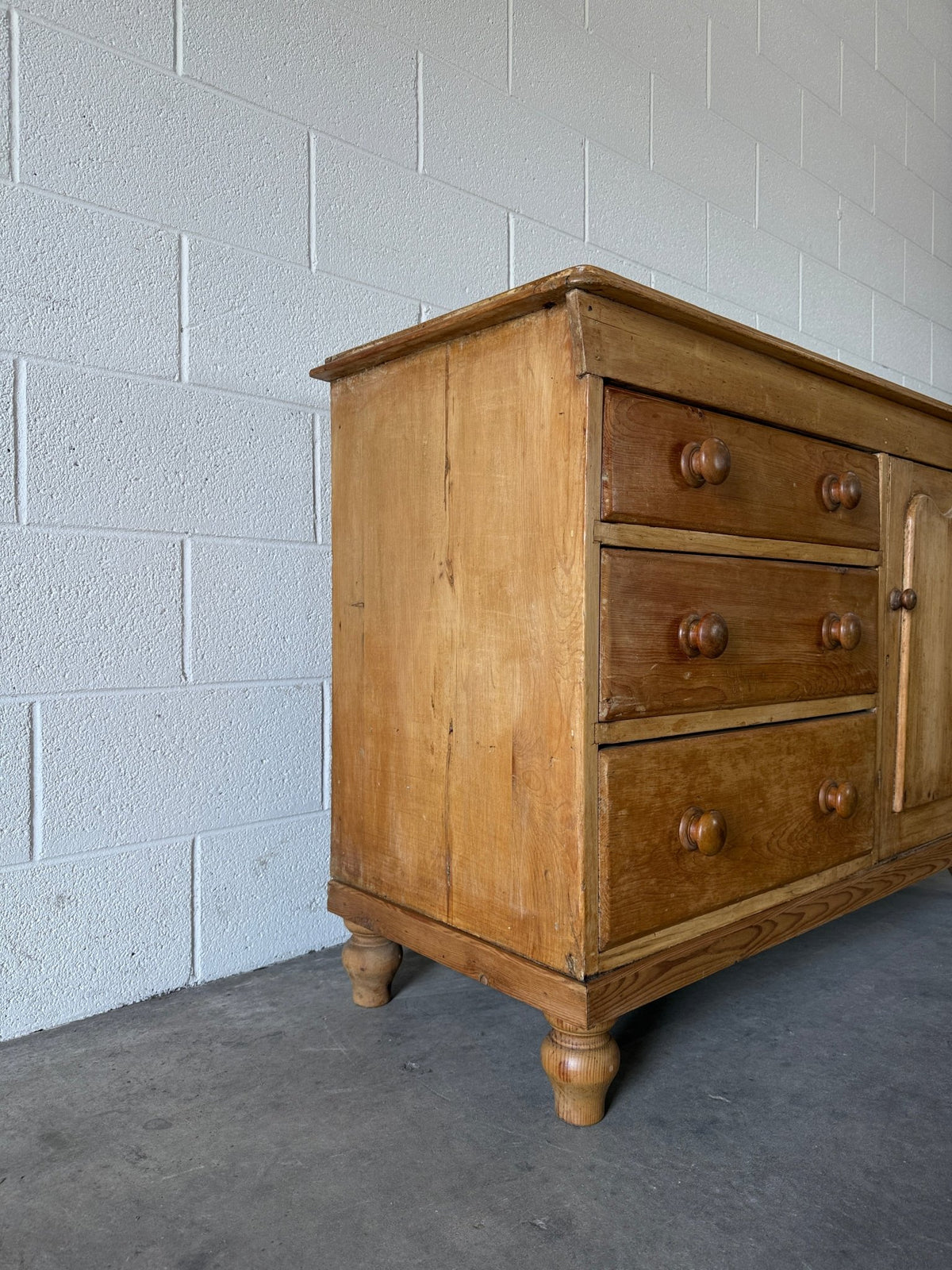 Small victorian pine sideboard with beautiful coloring - House on Horizon