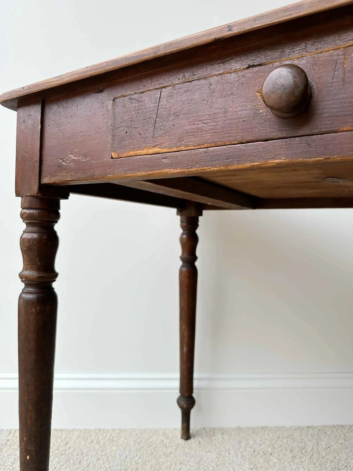 Small victorian pine table - House on Horizon