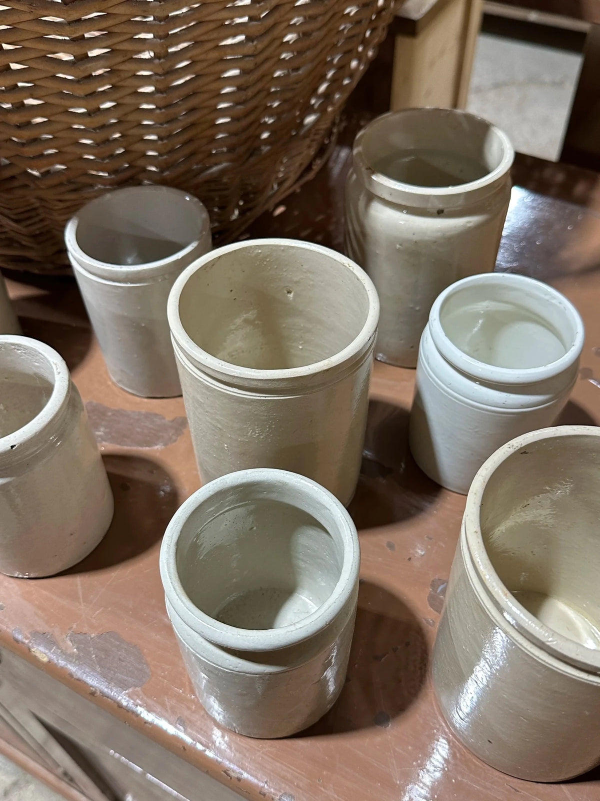 Smooth marmalade pots - House on Horizon