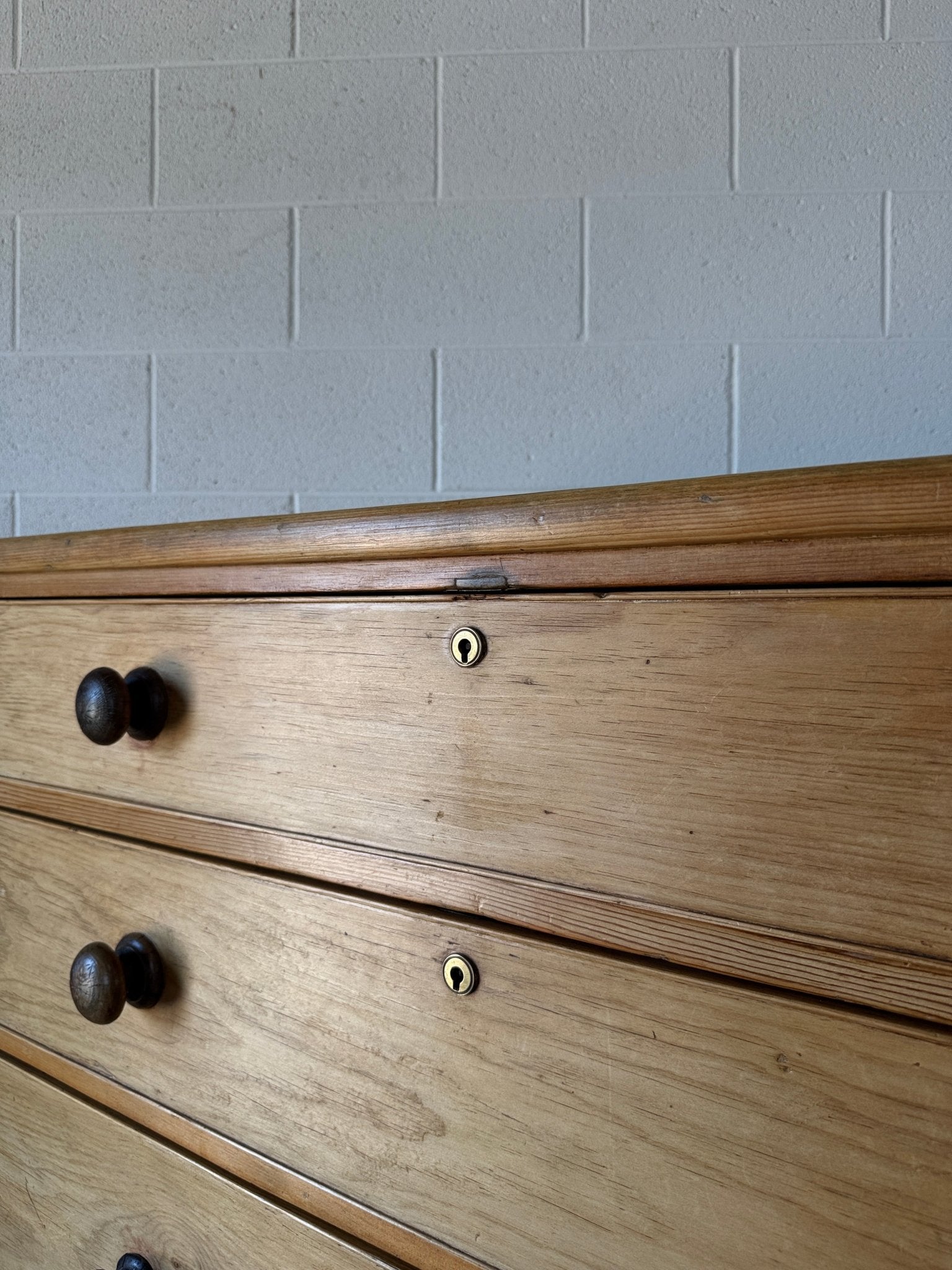 Substantial chest of antique English drawers - House on Horizon