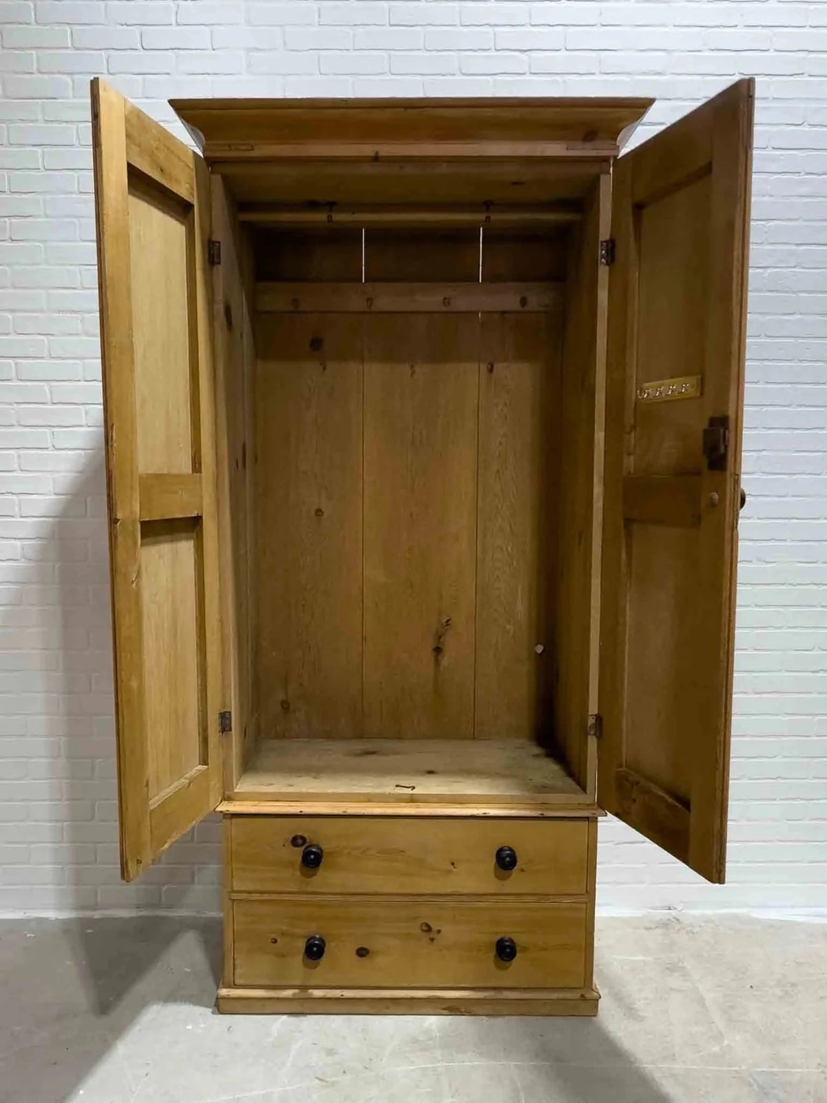 Tall English wardrobe with two drawers - House on Horizon