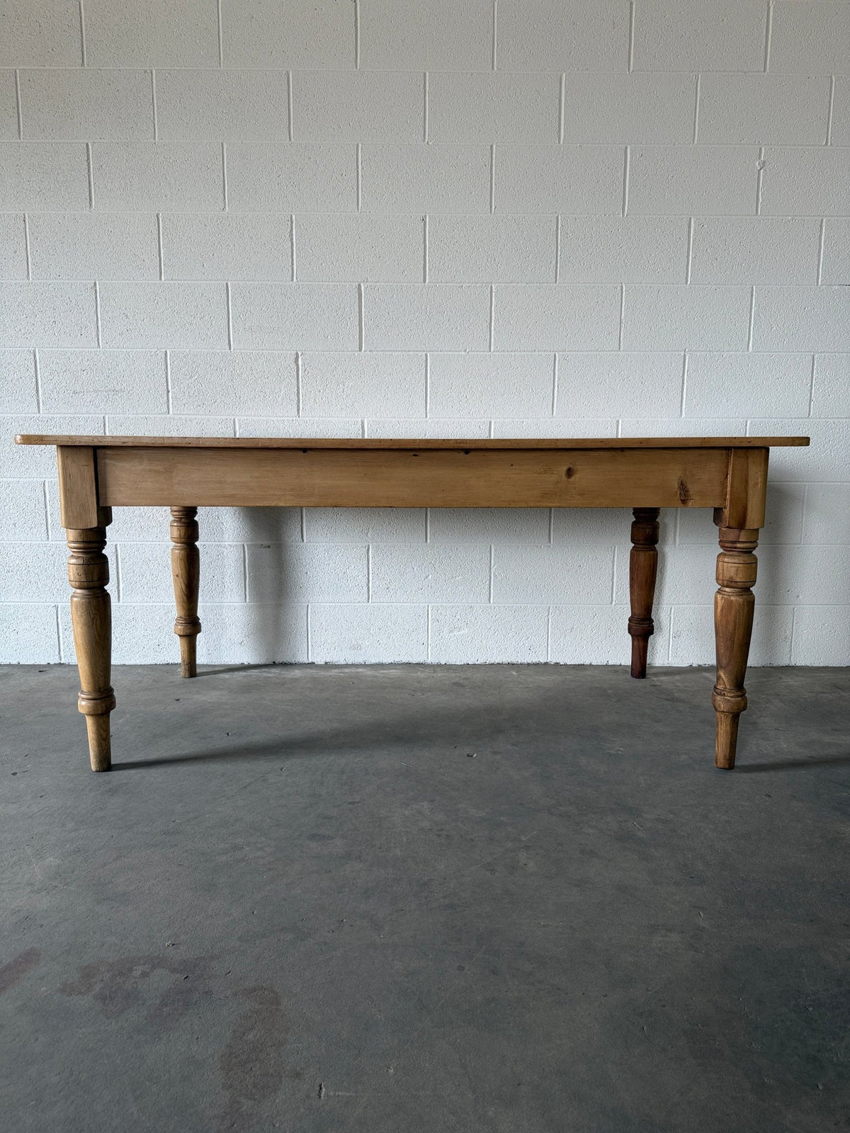 Turned leg Victorian pine table with drawer - House on Horizon