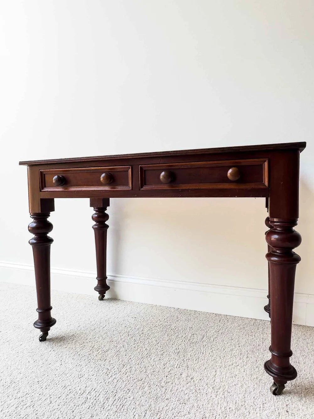 Victorian hall table - House on Horizon