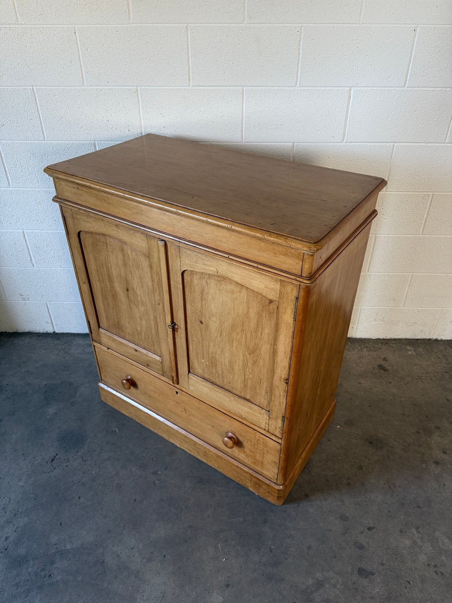 Victorian Pine Cupboard with Removable Shelves - House on Horizon