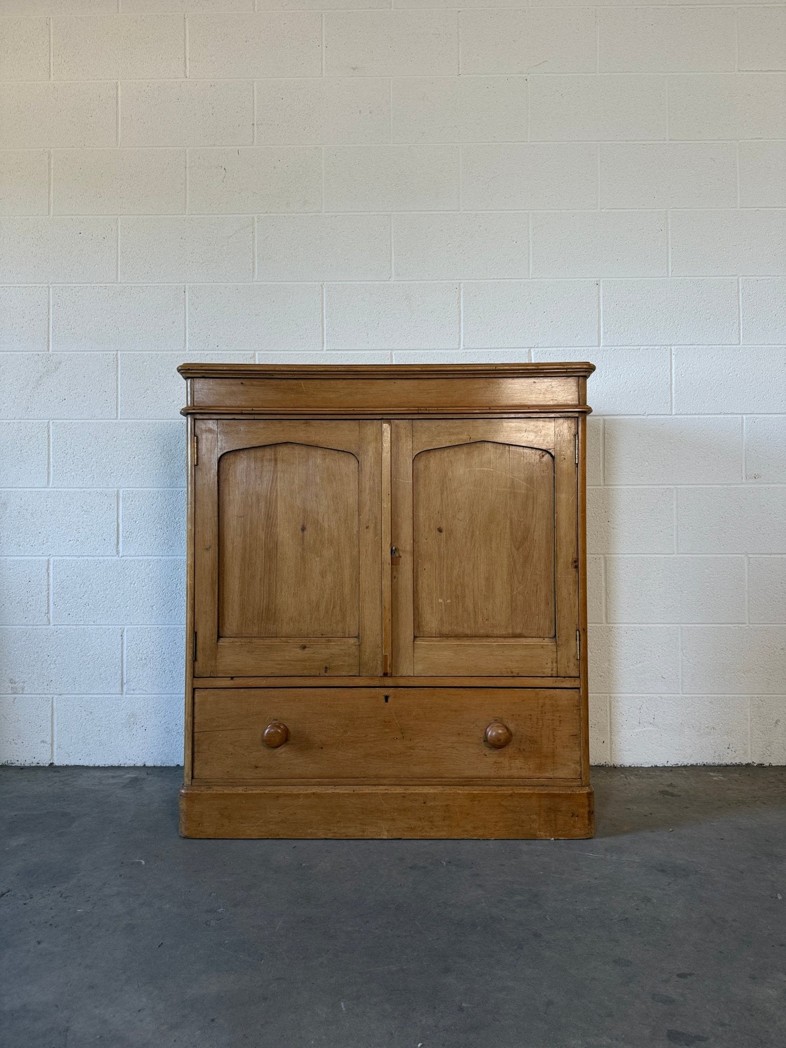 Victorian Pine Cupboard with Removable Shelves - House on Horizon