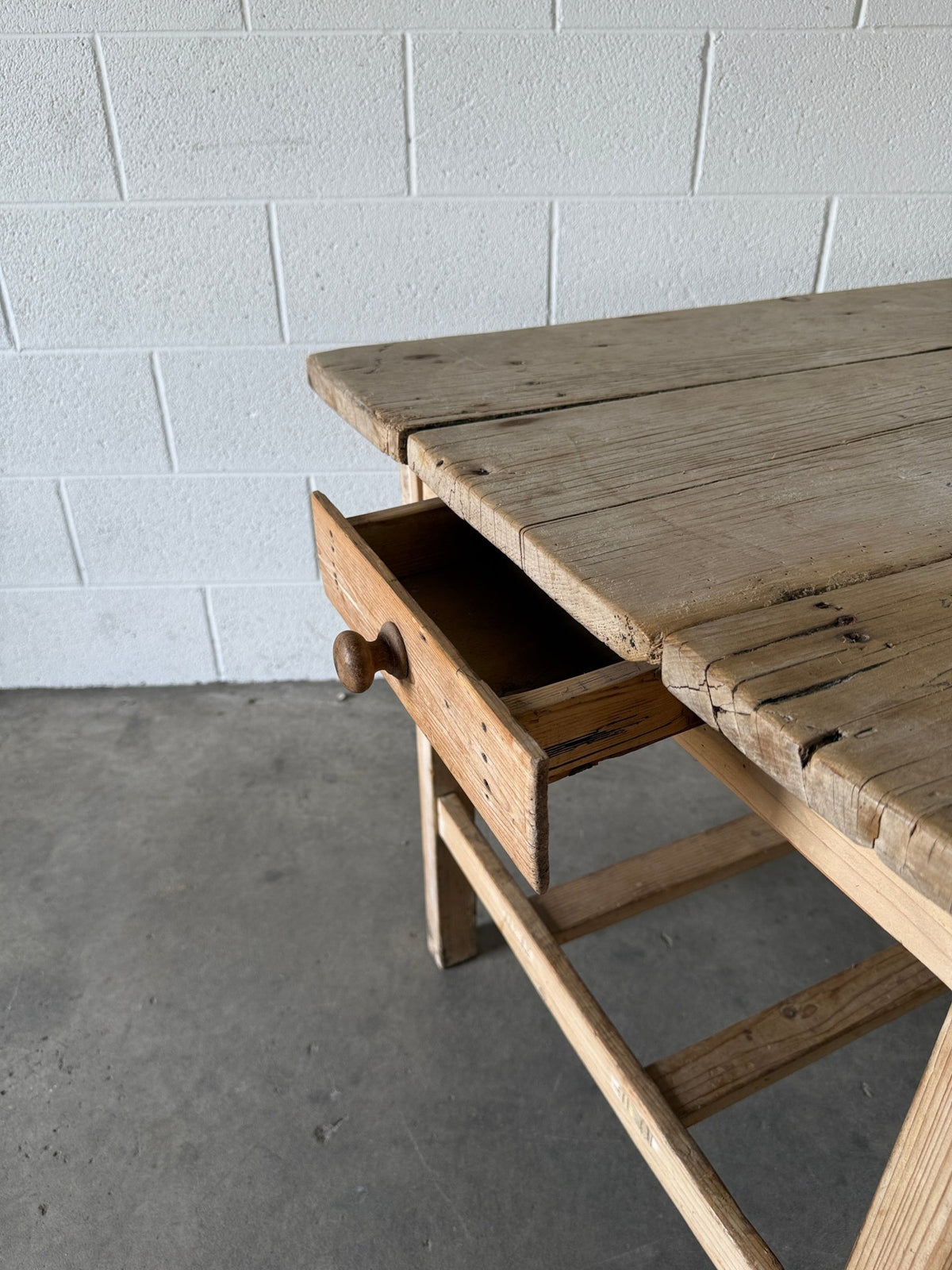Victorian pine kitchen table with Irish double stretcher - House on Horizon