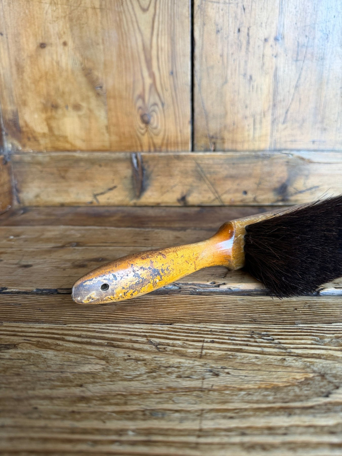 Vintage hand brush - House on Horizon
