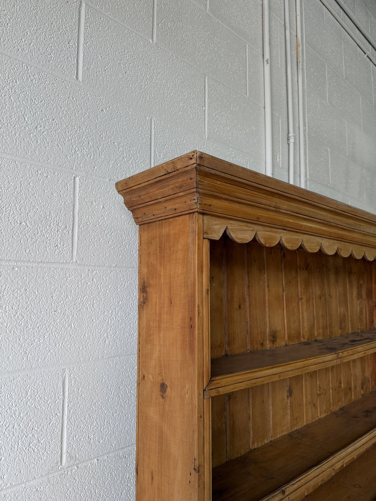 Wonderful scalloped Irish kitchen dresser - House on Horizon